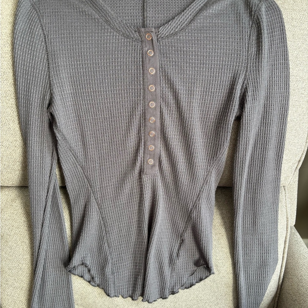 Love Tree Charcoal Button-Up
